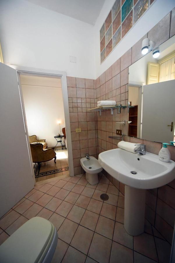 Appartamento Con 3 Camere Da Letto E 2 Bagni Vicino Al Vaticano Рим Екстер'єр фото